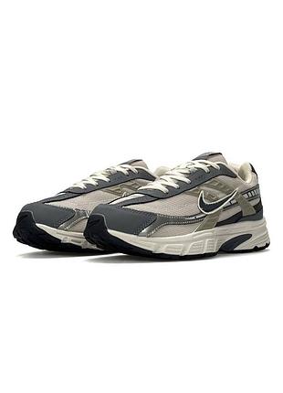 Nike initiator beige grey