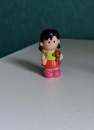Фігурка дівчинка з плюшевим ведмедиком happyland від компанії elc (early learning centre