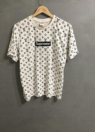 Футболка louis vuitton x supreme