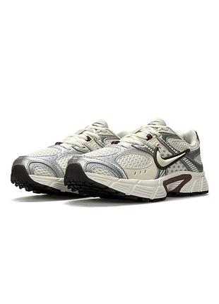 Nike v5 rnr white beige metallic