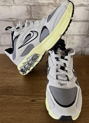Оригінал! нові жіночі кросівки nike air zoom fire particle grey metallic silver, uk 6, us 8.5, 39 р, на стопу 25 см