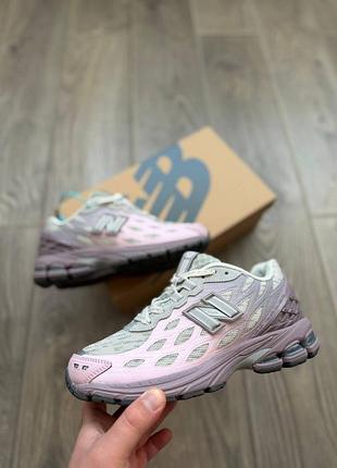 Стильні жіночі кросівки new balance 1906w pink grey