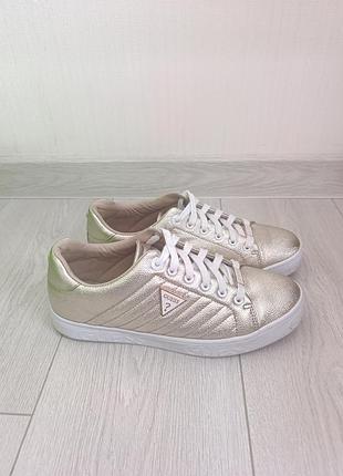 Золотисті кросівки кеди guess розмір 40,5 (26,5см)
