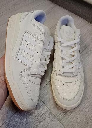 Кросівки adidas