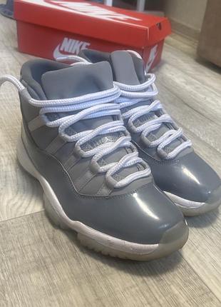 Кросівки чоловічі nike jordan 11, сірі, розмір 42