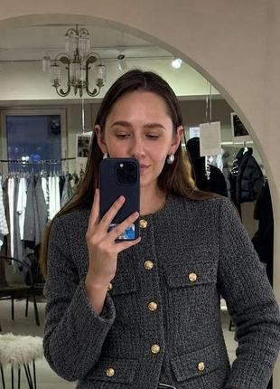 Пиджак с примесью шерсти и контрастными пуговицами h&m, m