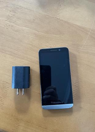 Смартфон blackberry z30