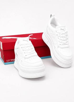 Puma жіночі білі кросівки на високій підошві | новинка цього сезону молодіжні женские кроссовки пума на платформе  повседневные