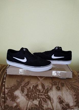 Оригінальні замшеві кеди nike sb chron 2 (suede)  розмір44 устілка 28см