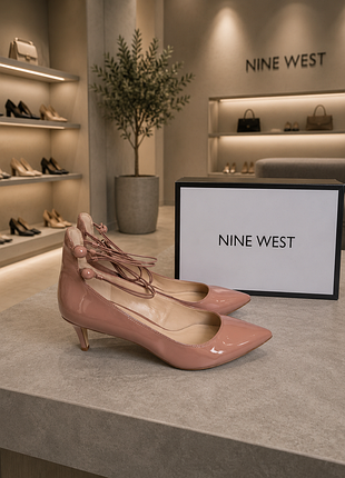Туфлі човники  nine west 42 р на шпильці
