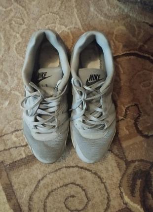 Кроссовки. nike 45 размер