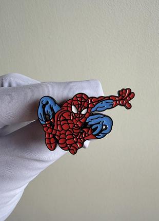 Пін значок металевий брошка «людина-павук (spider-man) marvel — у польоті»
