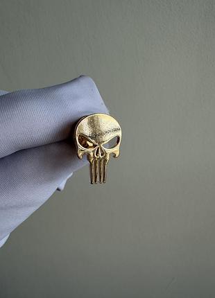 Пін значок металевий брошка «каратель (the punisher) marvel — золотий череп»