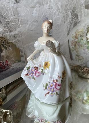 Порцелянова леді з «мейсенським букетом» від royal doulton “marilyn” 1985 рік