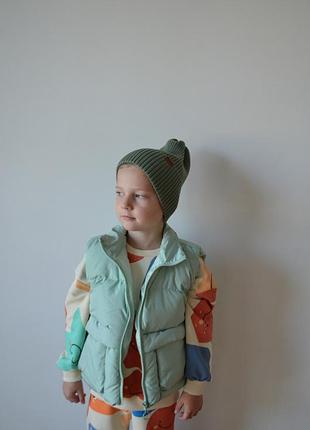 Жилетка детская зеленого (мятного) цвета zara от 2-8 лет, 98-128 см. для девочки, для мальчика 104