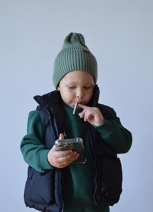 Жилетка детская чёрного цвета zara от 2-8 лет, 98-128 см. для девочки, для мальчика 98
