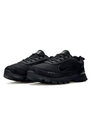 Nike rivah all black