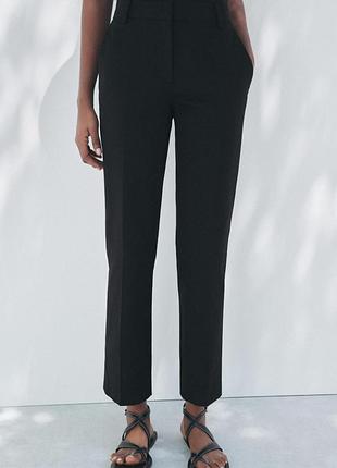 Классные черные плотные прямые брюки из хлопка и вискозы zara
💎💎💎💎💎💎💎💎💎💎💎