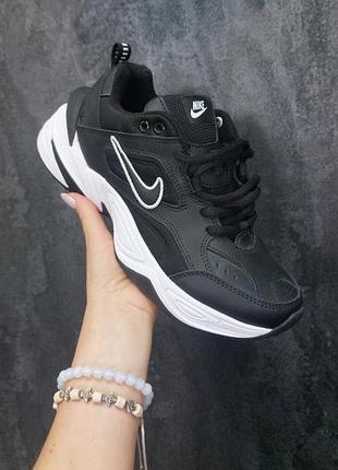 Кроссовки nike monarch