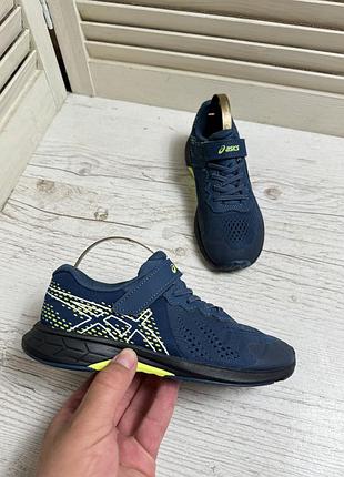 Кросівки asics lazerbeam