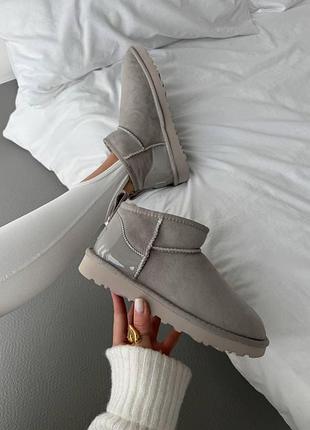 Сірі замшеві уггі ugg ultra mini grey lacquer х угг ультра міні 39