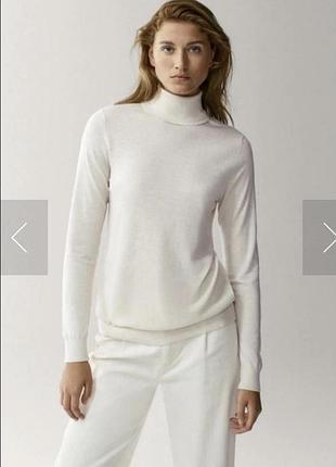 Молочна тоненька тепла жіноча водолазка м\л