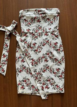 Сукня-бюстьє з фірмової тканини dolce & gabbana.