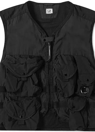 Жилетка c.p.company zip up vest 08cmow023a 005153g