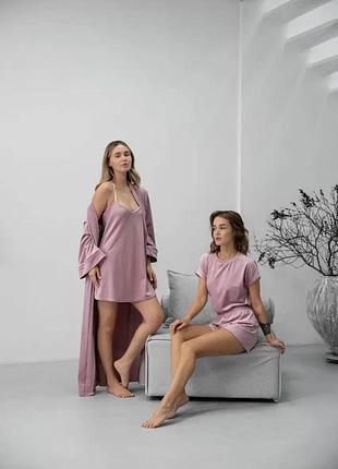 Жіночий комплект велюровий рожева четвірка: халат, сорочка, футболка, шорти