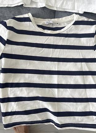 Укорочена футболка в ідеальному стані , s, xs!zara