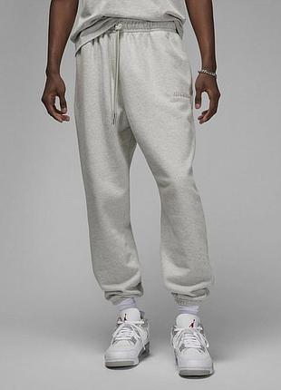 Брюки чоловічі jordan wordmark fleece pant (fj0696-050) fj0696-050