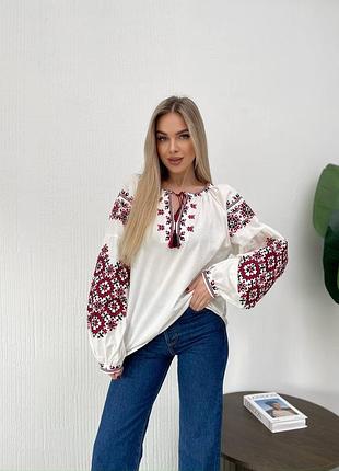 Вишиванка жіноча