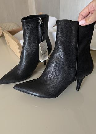 Жіночі шкіряні черевики ботинки zara 39 розмір