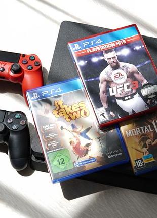 Playstation 4 slim 1tb (cuh-2116b) + 2 геймпади + 3 гри