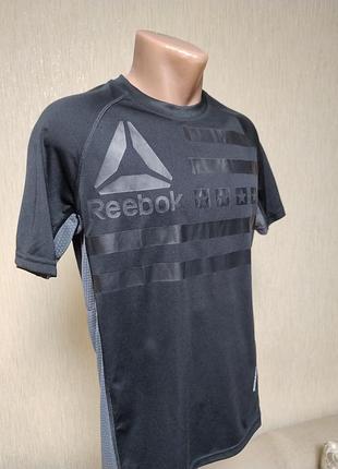 Футболка reebok  m