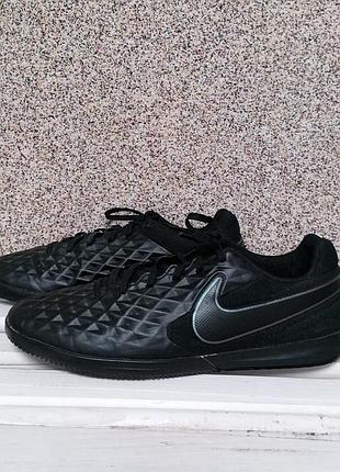 Кроссовки nike 4
