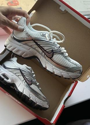 Кроссовки найк nike