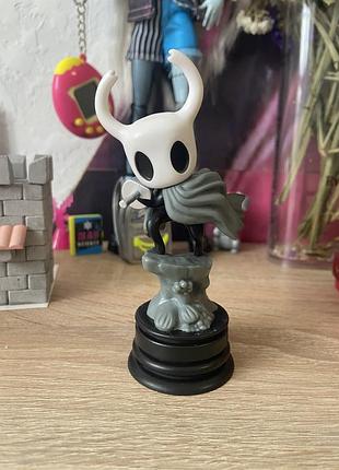 Фігурка на тематику гри hollow knight
