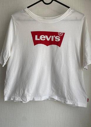Футболка  levis