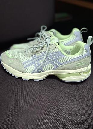 Кросівки asics gel-1090 v2 (mint/lavender)