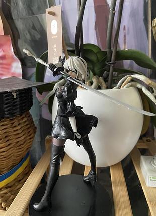 Фігурка на тематику гни nier:automata