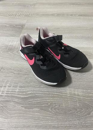Кросівки nike 33 р