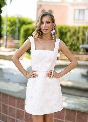 Шикарна сукня