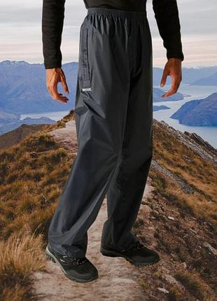 Водонепроникні чоловічі штани-дощовики regatta stormbreak waterproof overtrousers.