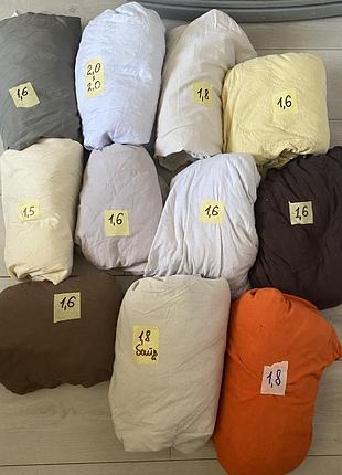 Простині на резинці та класичні