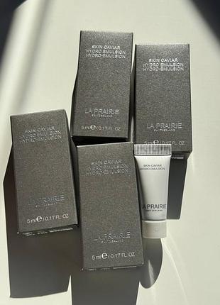 Зволожувальна емульсія для обличчя та шиї la prairie skin caviar hydro emulsion мініатюри по 5мл