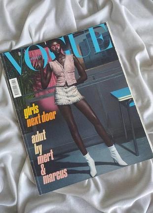 Шикарный журнал моды и красоты vogue italia 812 aprile 2018