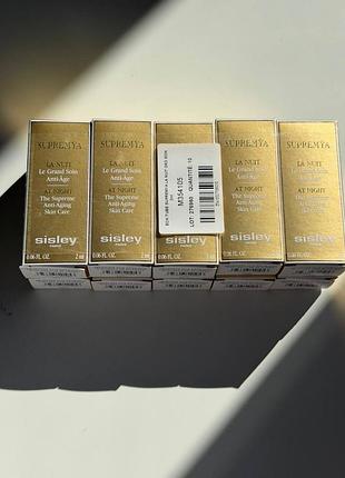 Комплексний нічний крем-сиворотка з омолоджуючим ефектом sisley supremya at night the supreme anti-aging skin care міні по 2мл