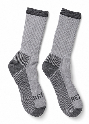 330 грн
мериносові трекінгові шкарпетки rei co-op merino wool hiking crew socks. 
розмір l( 43-46 )
це фірмова модель відомого американського