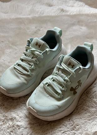 Жіночі кросівки under armour ua w essential